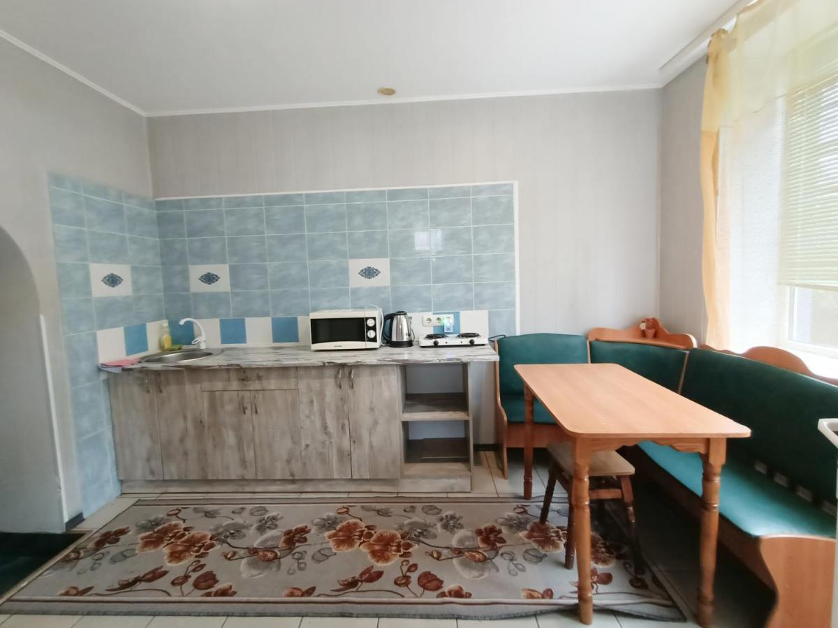 Яновского 1К Средняя Kropîvnîțkîi Exterior foto